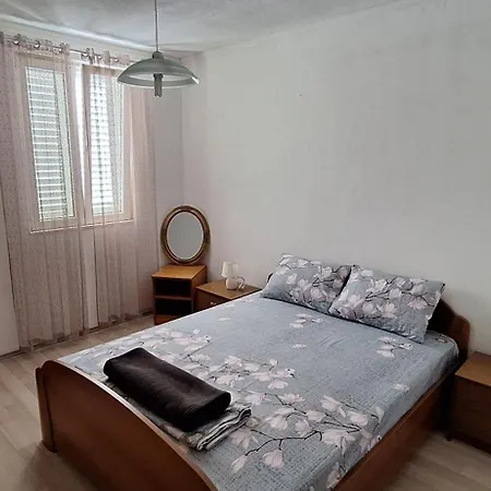 Apartman Nil 2b Near The Beach *
