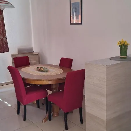 Apartament Apartman Nil 2b Near The Beach Mlini